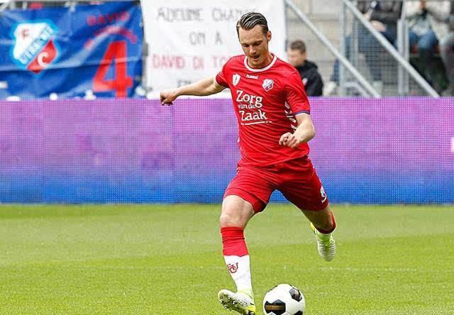 包含一些球 包含一些球